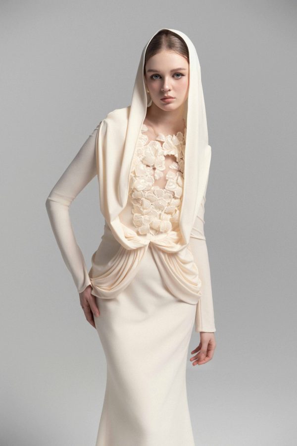 MYSTIQUE HOODED LACE EVENING GOWN - Image 11