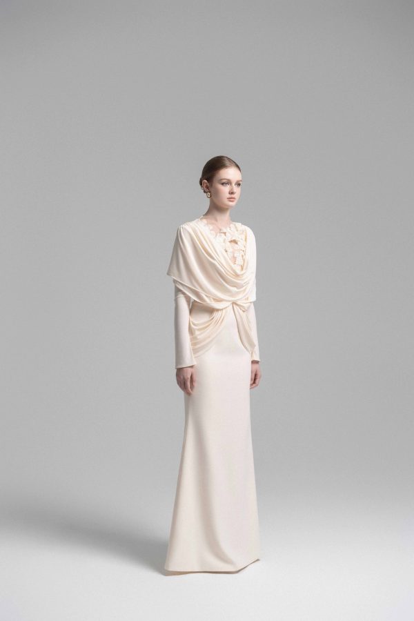 MYSTIQUE HOODED LACE EVENING GOWN - Image 7