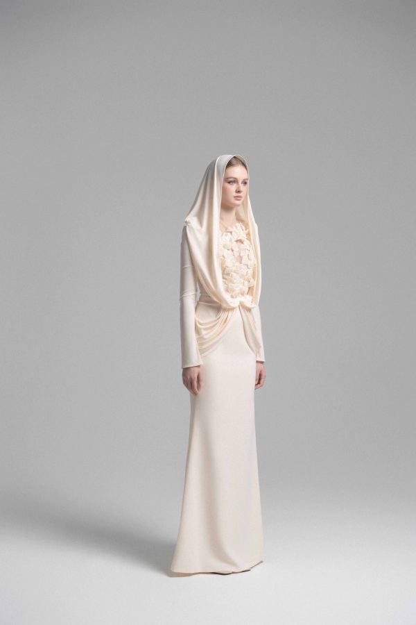 MYSTIQUE HOODED LACE EVENING GOWN - Image 10