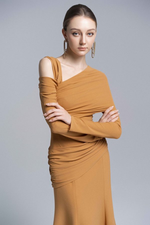 LILAC TWISTED SHOULDER MIDI DRESS - Image 9