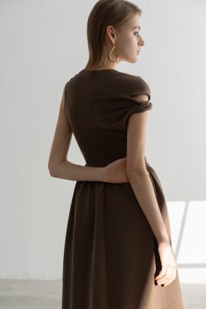 A line Midi Dress in Jersy - Image 4
