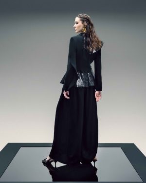 Alternative view of Karen Pants