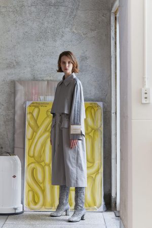 Alternative view of Samantha Coat
