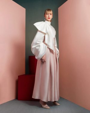 Alternative view of Exaggerated Sleeves Blouse