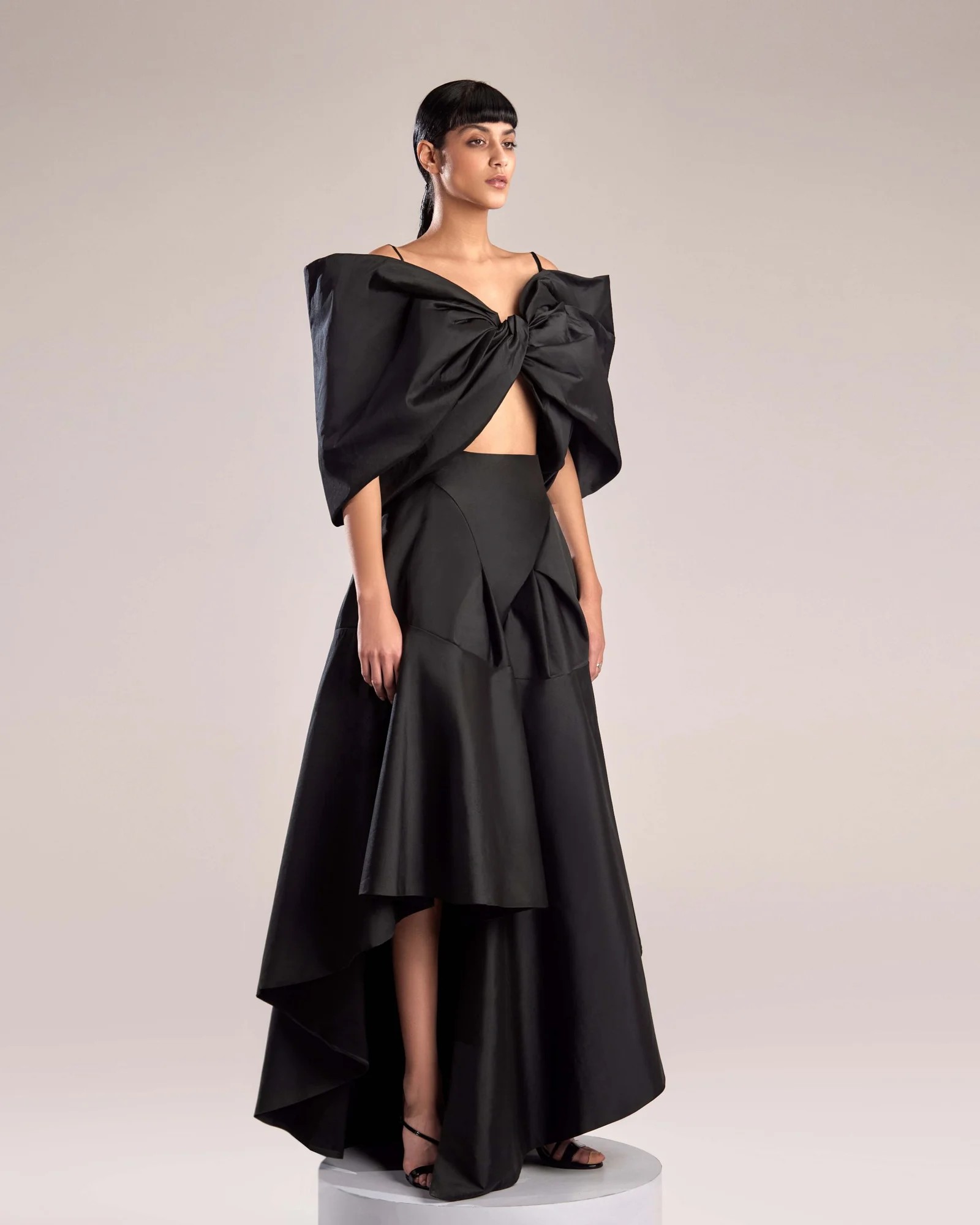 Top with Oversized Bow Design - Image 3