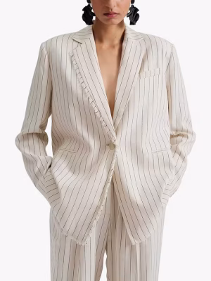 Alternative view of Ariana Linen Blazer