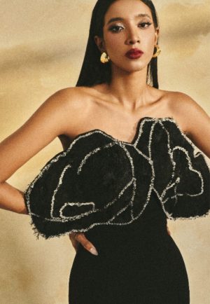 Alternative view of Fringed Jacquard